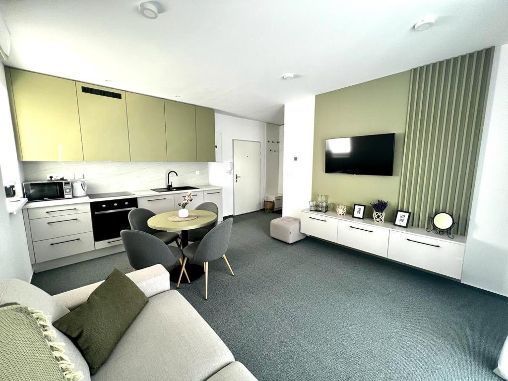 Urban Green Apartment Liptovský Mikuláš Extérieur photo